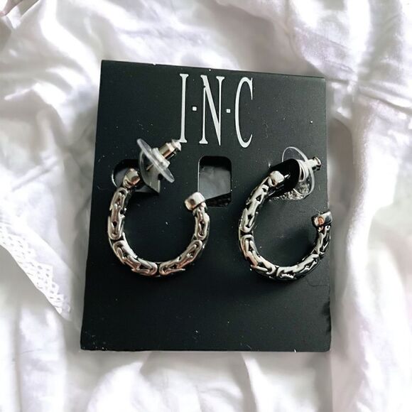 INC Shiny Silver Tone Filigree Hoop Pierced Earrings New - Picture 7 of 8